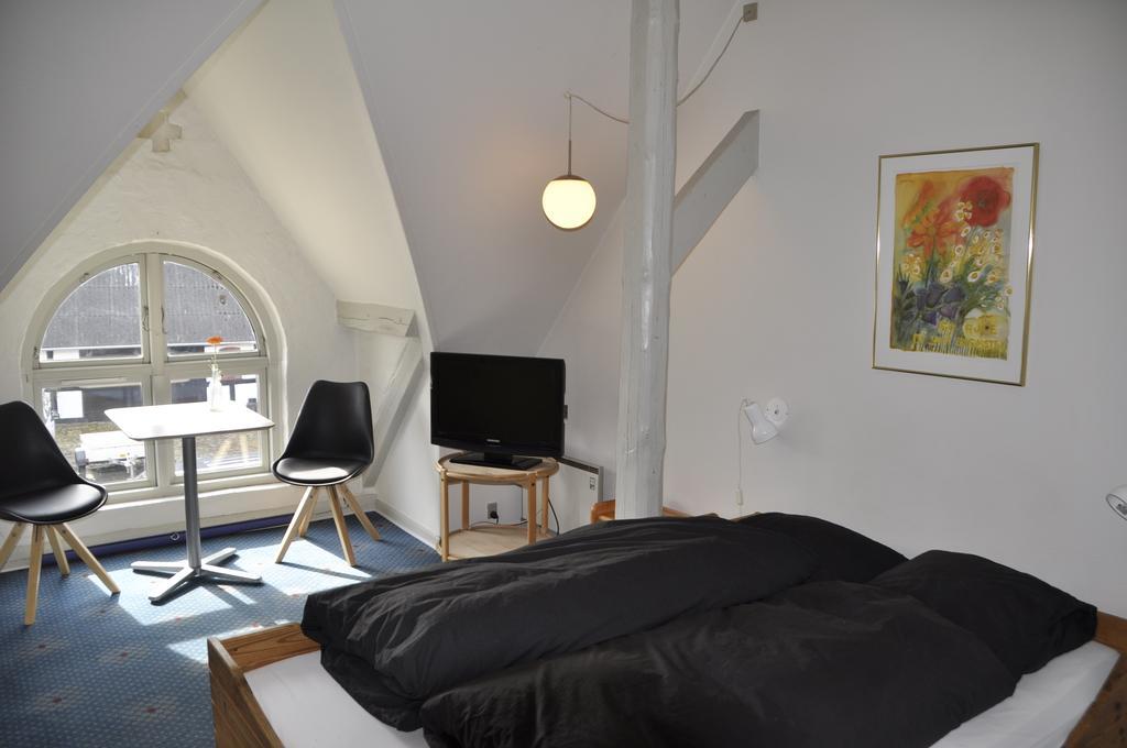 Lundsgaard Bed & Breakfast Fåborg Exterior foto